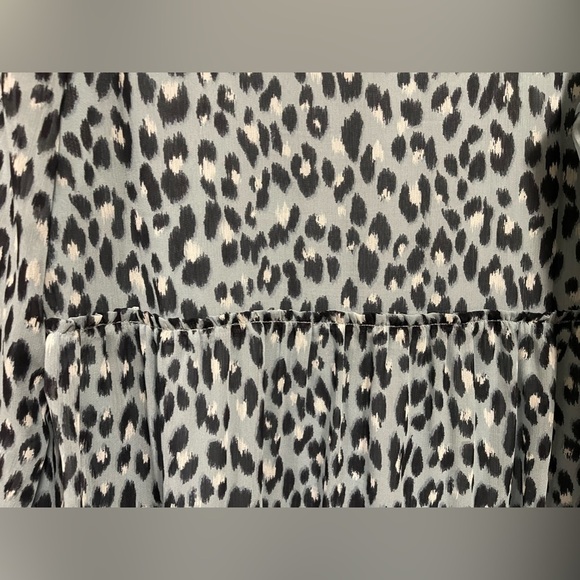 LOFT Gray and Black Leopard Print Long Sleeve Dress - Picture 9 of 16